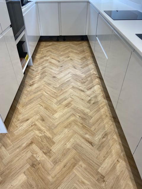 Oak herringbone LVT
